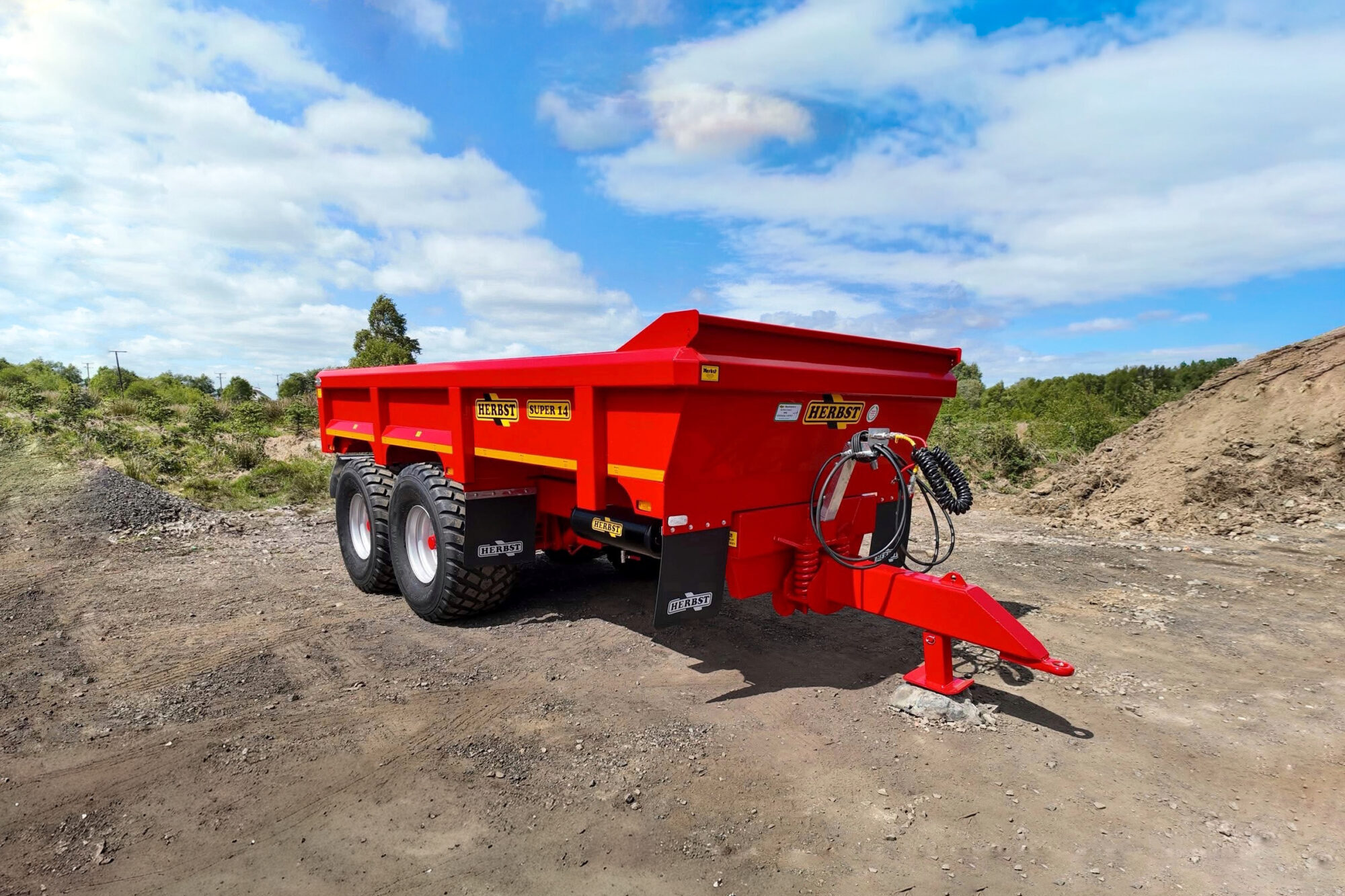 Super 14T Dump Trailer