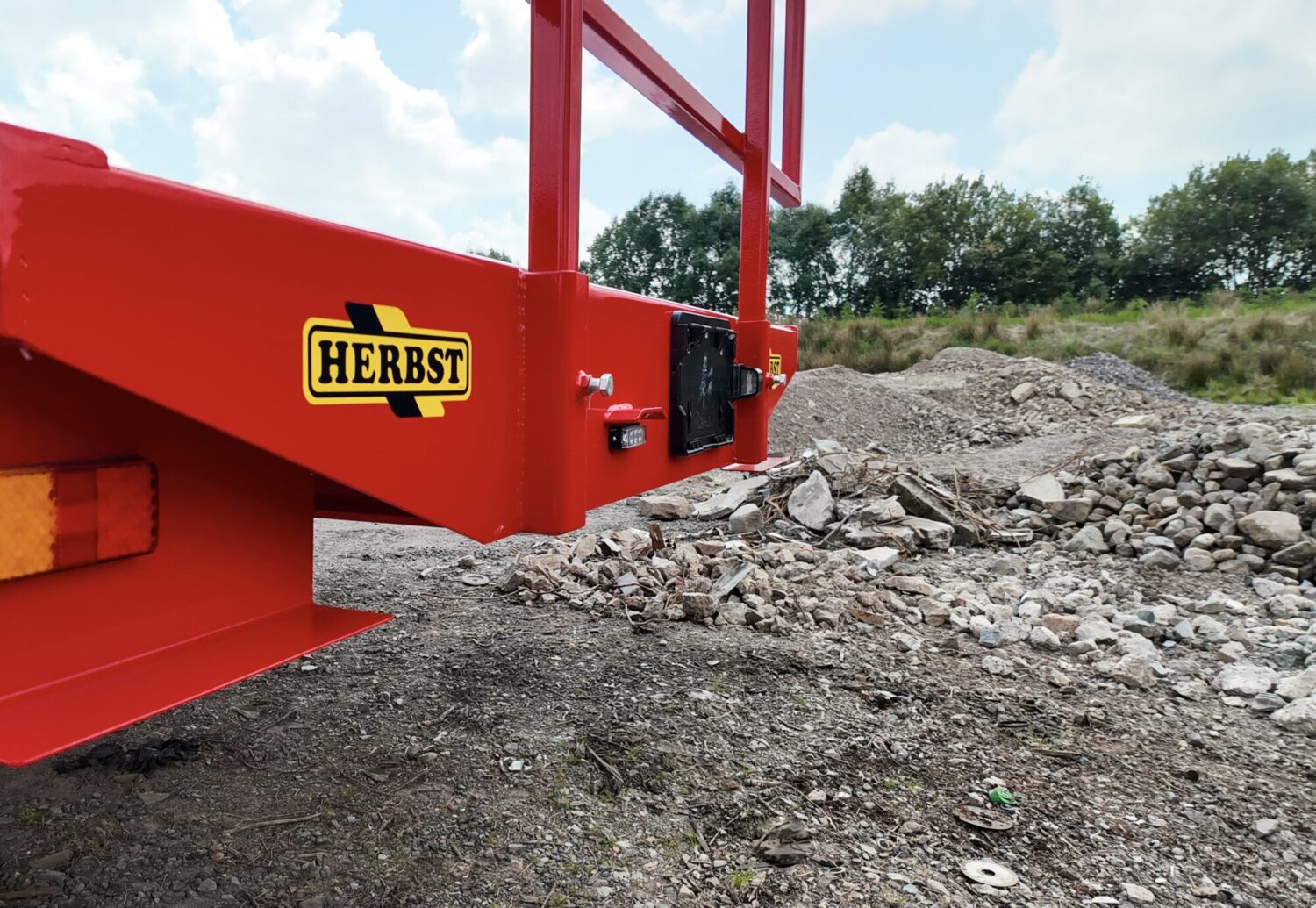 MINI BALE TRAILER - Image 4