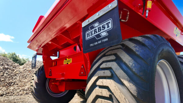 14T Dump Trailer - Image 4