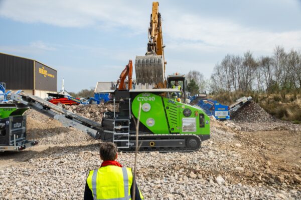 C7040 Crusher - Image 8